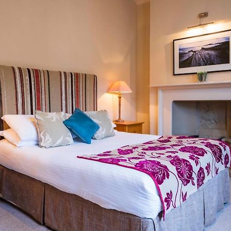 The Swan Hotel - Bradford-On-Avon Exterior foto