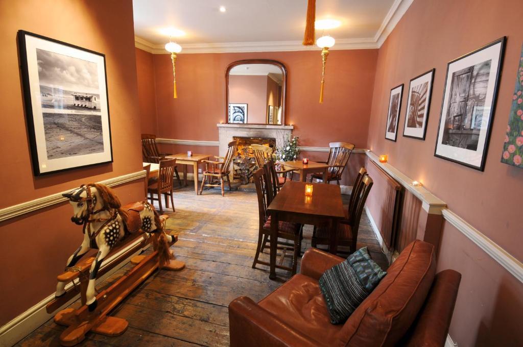 The Swan Hotel - Bradford-On-Avon Exterior foto